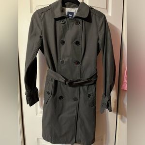 Gap Women’s Short Trench Coat. Classic Style Button Belt Green Size Small